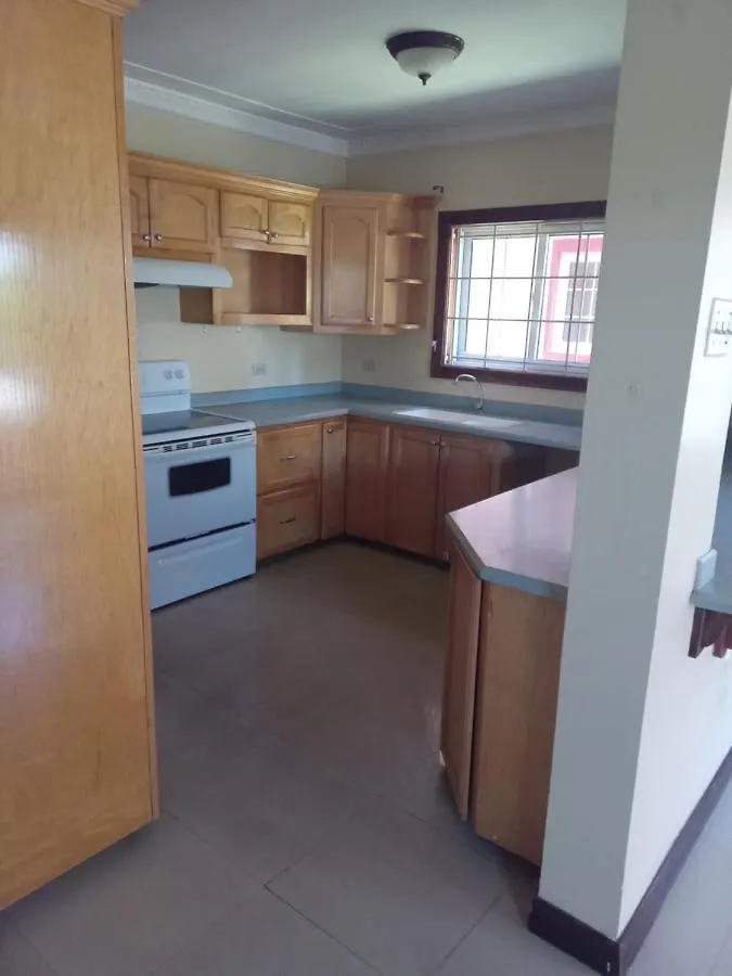 Sovereign Suite Kingston